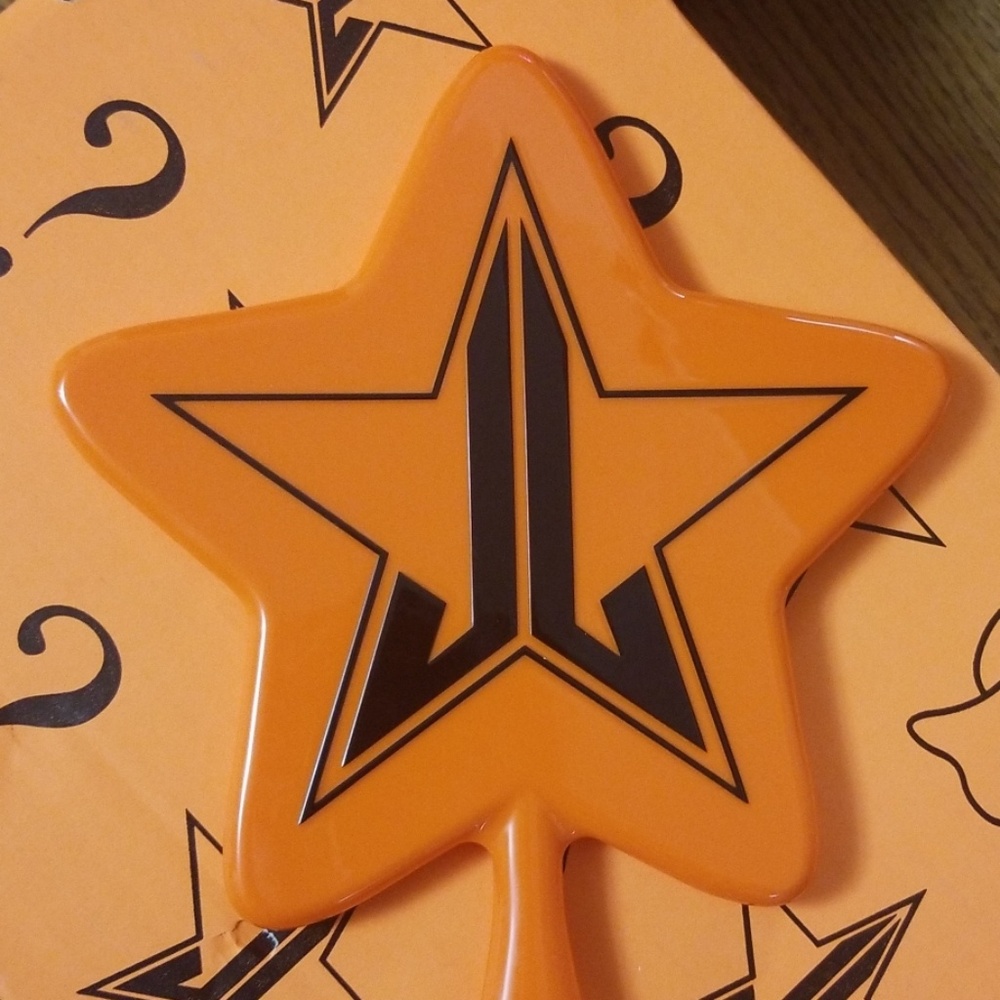Jeffree Star mirror